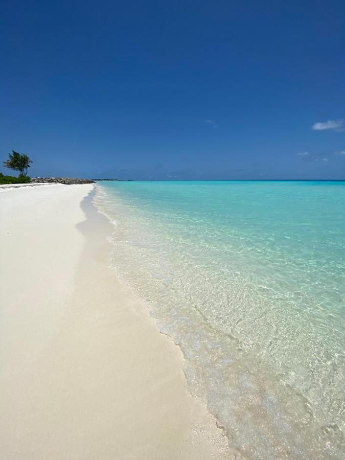 Hotel Ocean Breeze Maldives Thulusdhoo Exterior foto