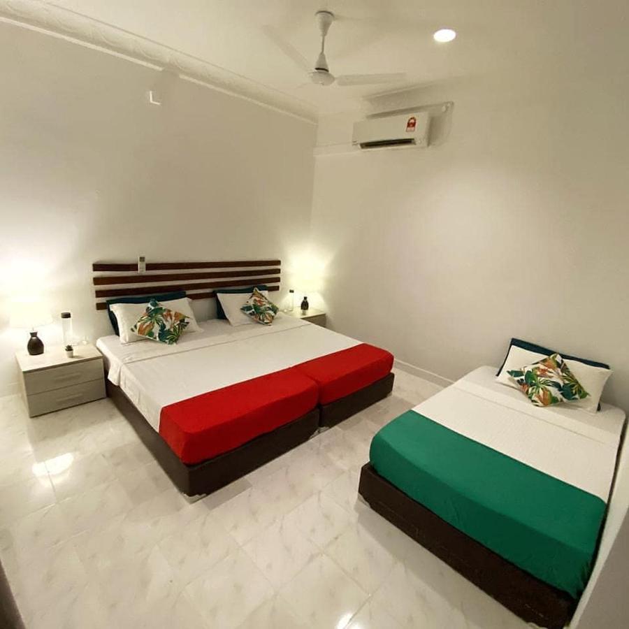 Hotel Ocean Breeze Maldives Thulusdhoo Exterior foto