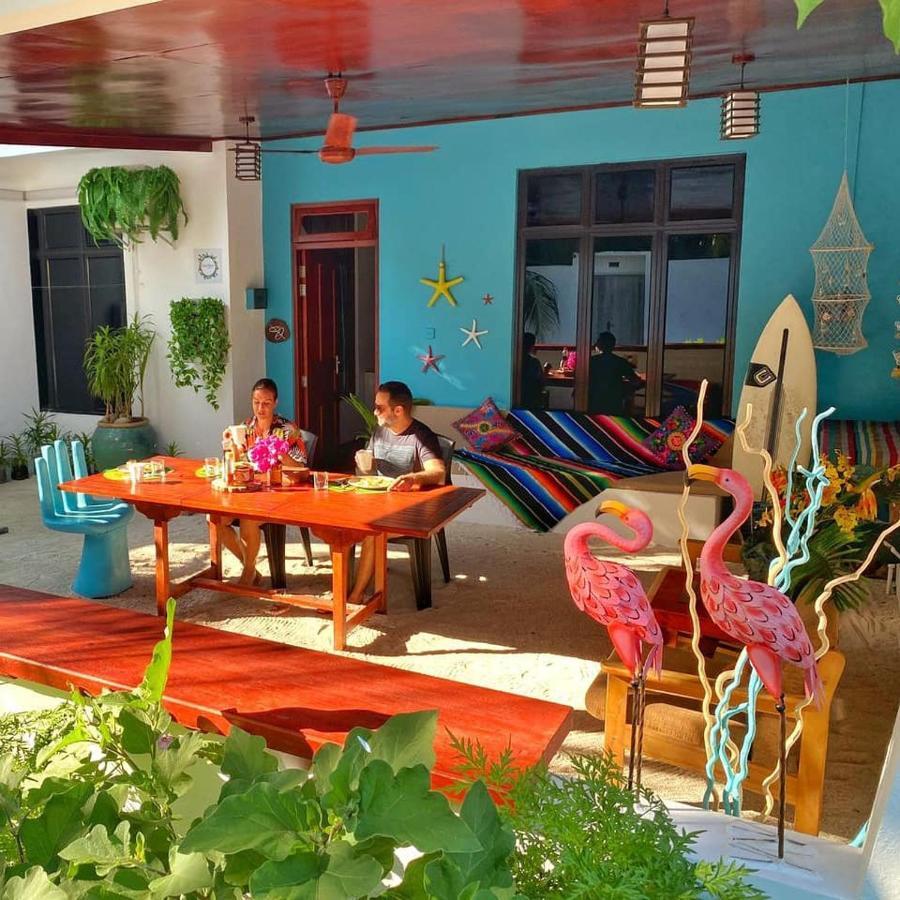 Hotel Ocean Breeze Maldives Thulusdhoo Exterior foto
